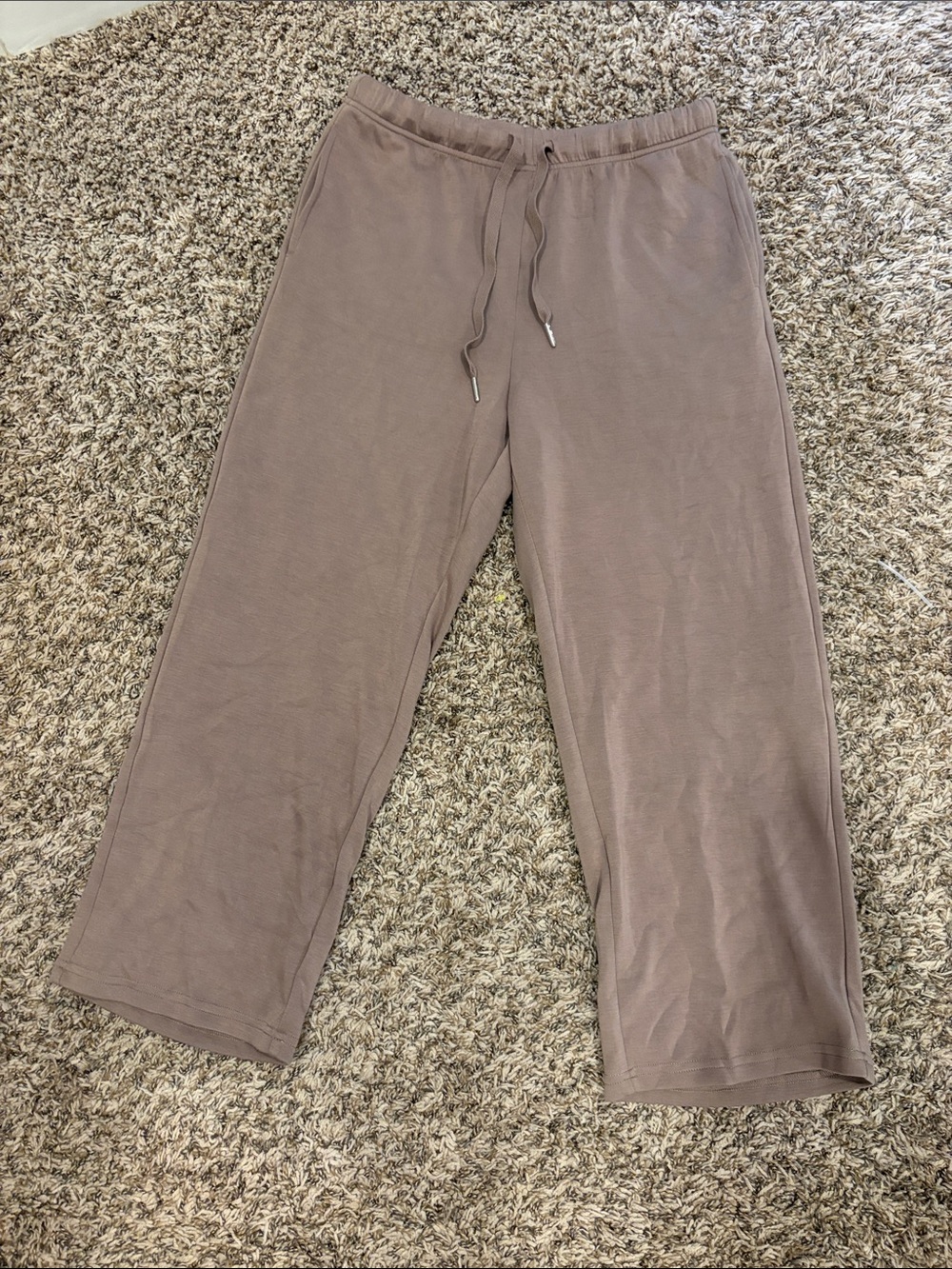 Women’s Casual Drawstring Pants in Taupe